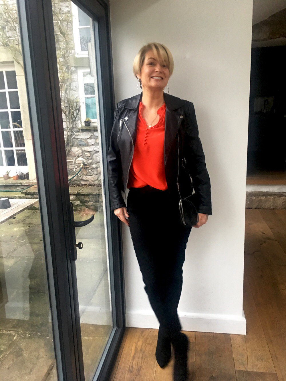 what to wear to a gig over 40