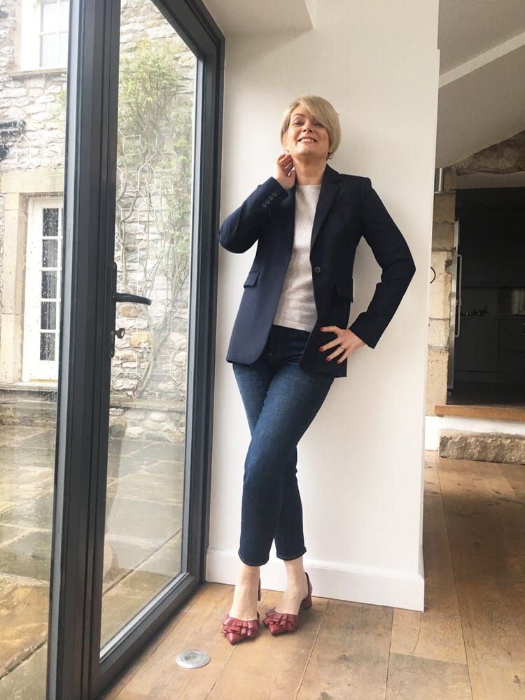 Indigo jeans try-on