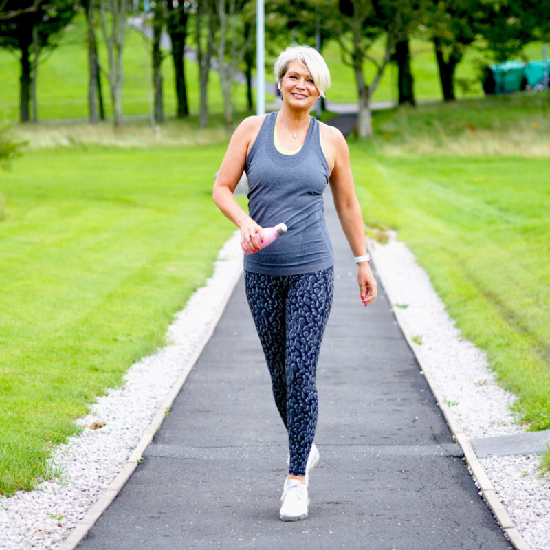 Midlifechic athleisure