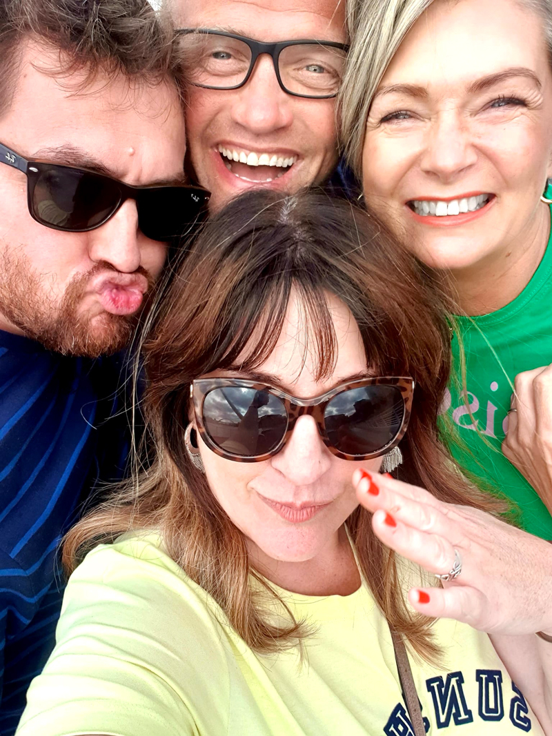 Midlifechic and friends