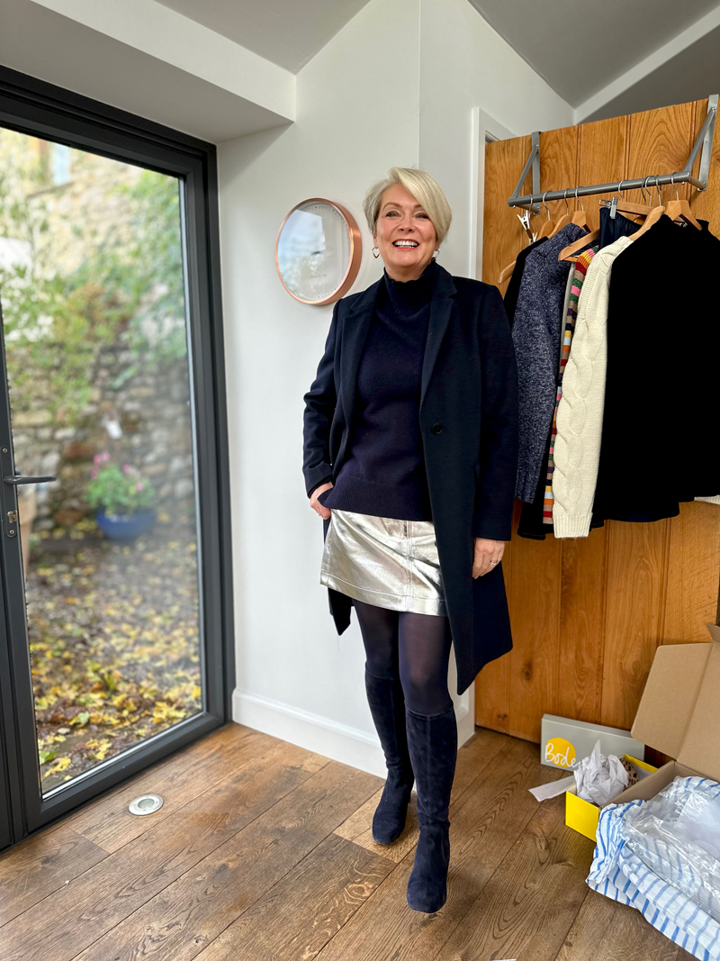 Sparkly Christmassy outfits for women over 50