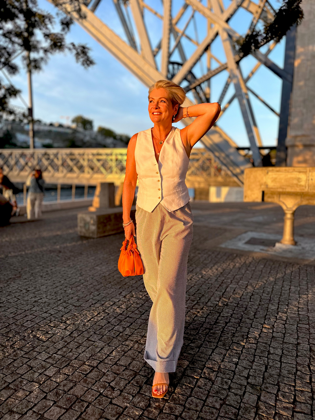 Nikki Garnett, Midlifechic blog, summer outfits