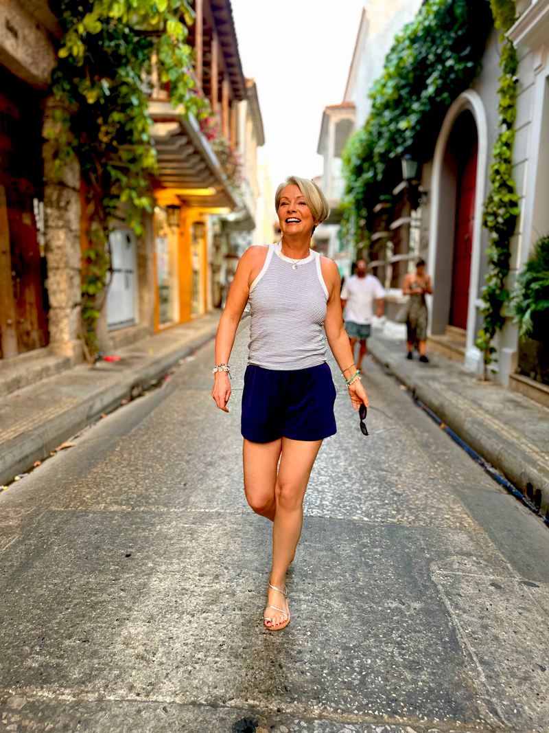 Nikki Garnett, midlifechic, midlife holiday style